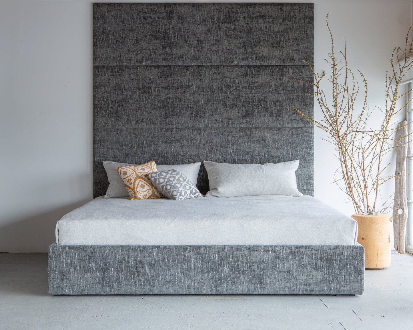 Hansem Horiztonal Bed - Beds