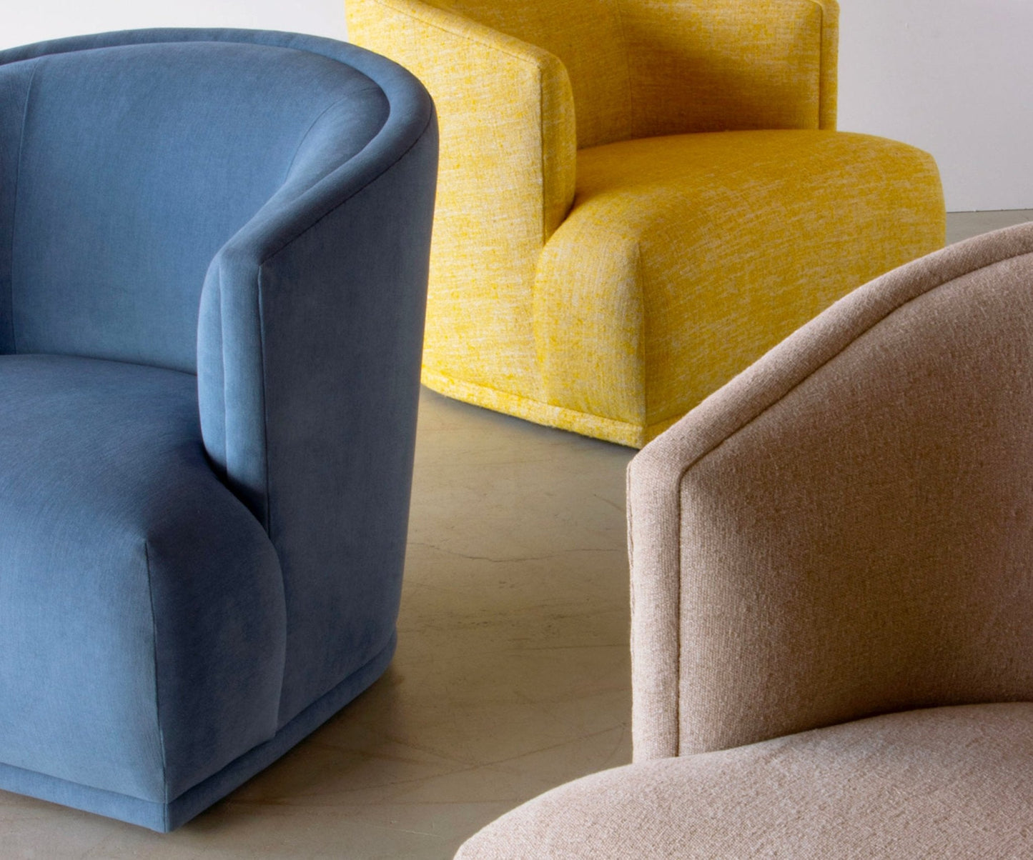 Mallo Swivel Chair - Chair
