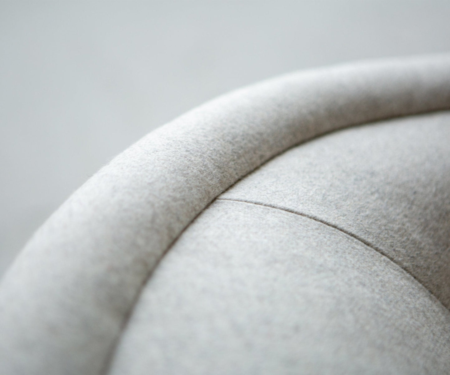 Mallo Swivel Chair - Chair