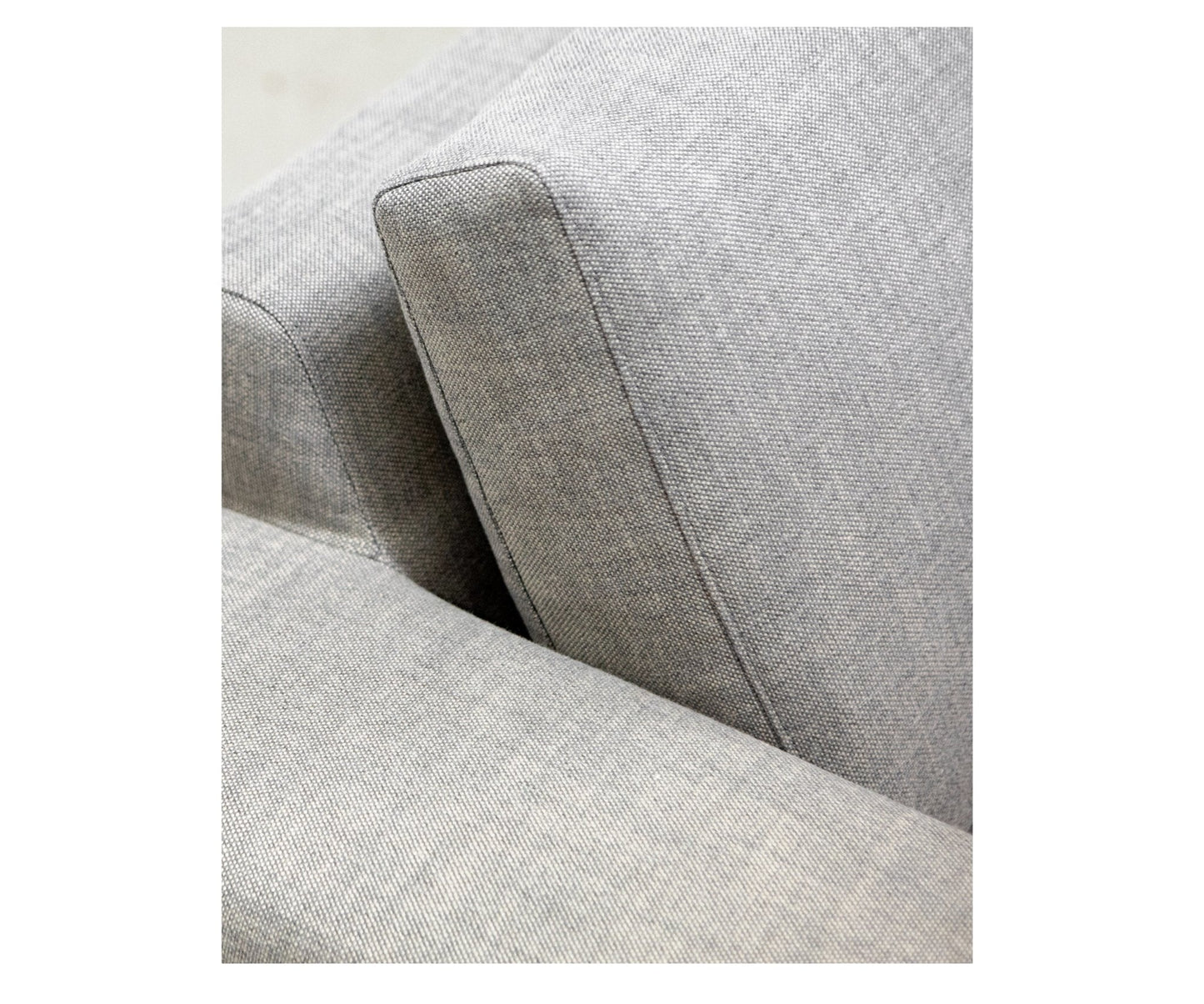 Manyana Sofa 86" - Sofa
